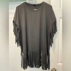 Black fringe crewneck short sleeve shirt. Size 2XL.